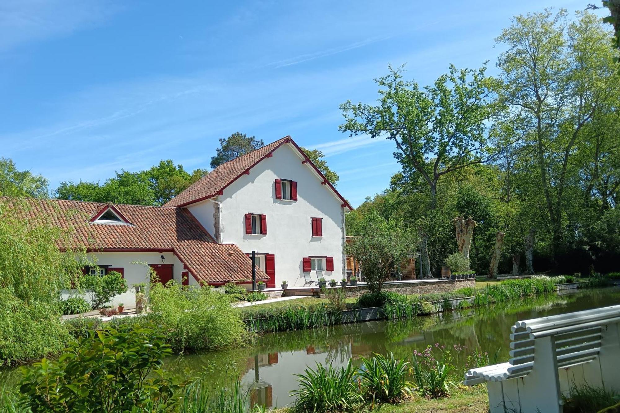 Le Moulin De Saubrigues Bed & Breakfast Eksteriør bilde